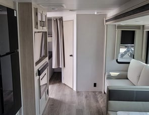 EAST TO WEST Alta 2800KBH