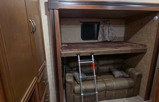 2016 Sierra 365SAQB Fifth Wheel - Off Grid Ready