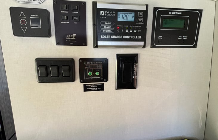 Main control panel for bed, heater/hot water furnace, inverter on/off, water pump on/off, tank levels