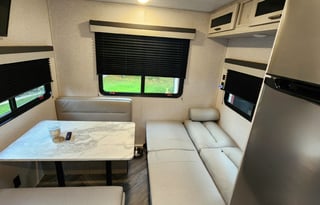 Fully Loaded Camper, Dog Friendly