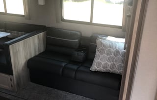 2021 Coachmen RV Catalina Legacy 323BHDSCK