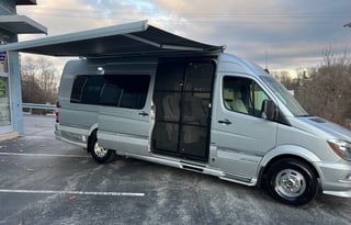 Airstream Interstate Lounge EXT