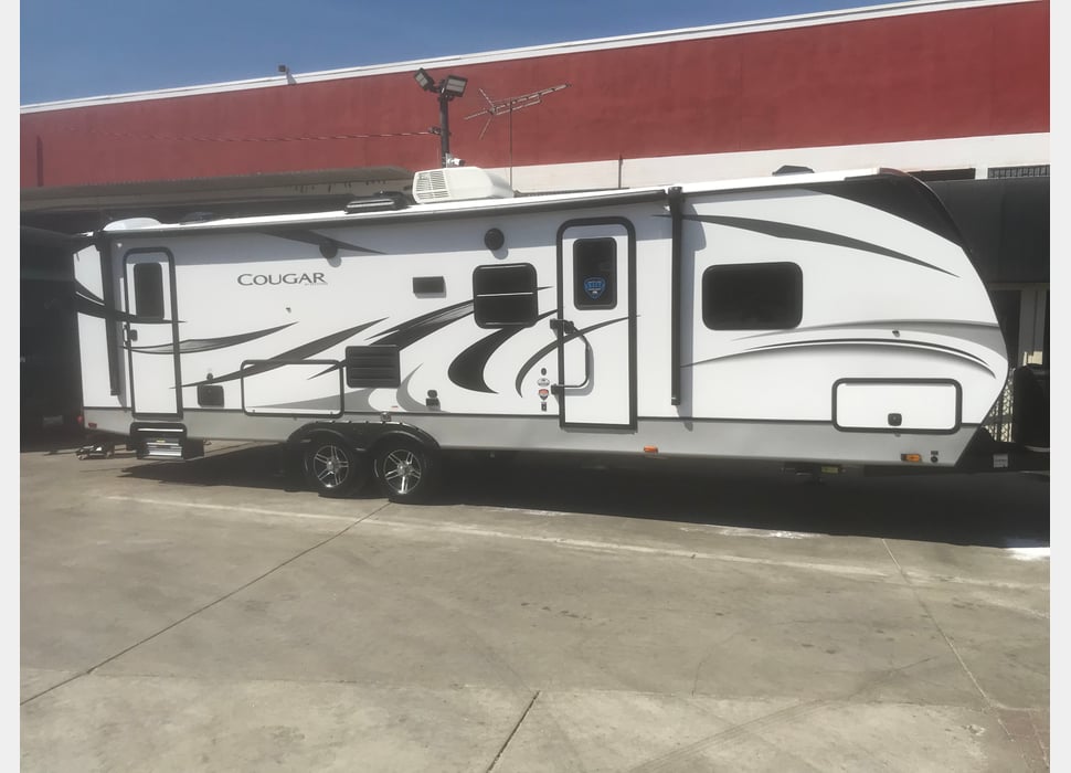 Travel Trailer rentals in Valencia