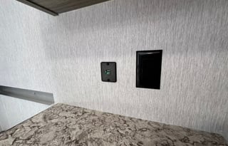 2027 Sunlite 13BH LTD Sleeps 4
