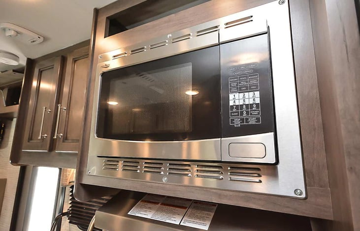 Microwave/convection oven