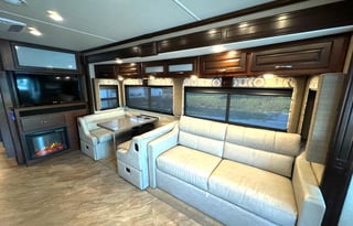 2017 Fleetwood Bounder Bunkhouse