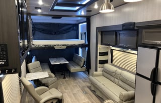 Disconnect. Make Memories. >>Delivery Only <<