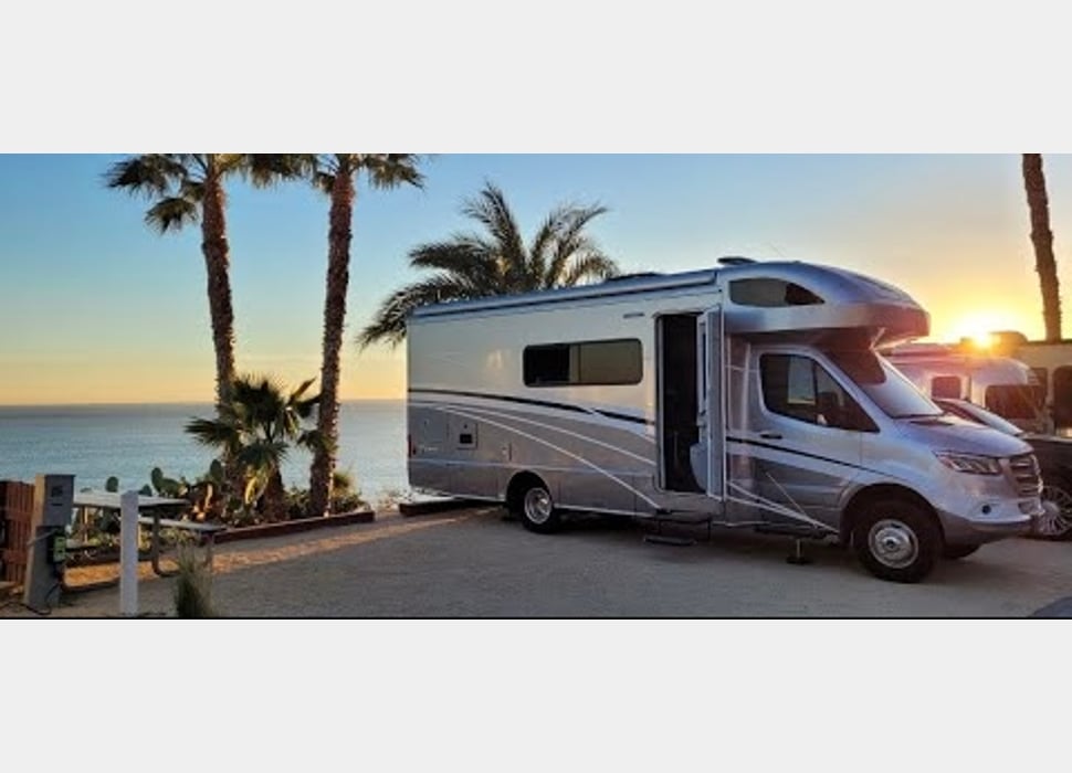 Class C Motor Home rentals in Las Vegas