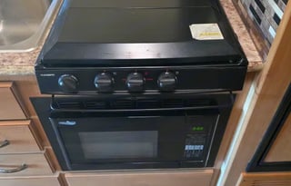 Meet "Lucy" 2018 Thor Four Winds Smtx1826