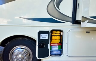 Two Tall Travel Luxury 2022 Entegra Vision 27A