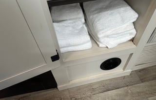 2022 Greyhawk Prestige 30Z – Sleeps 6 Comfortably