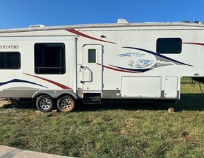 Heartland Big Country 3300 RL