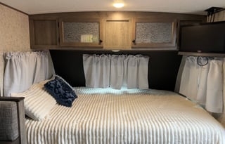 Camp Comfort Apex Nano Escape