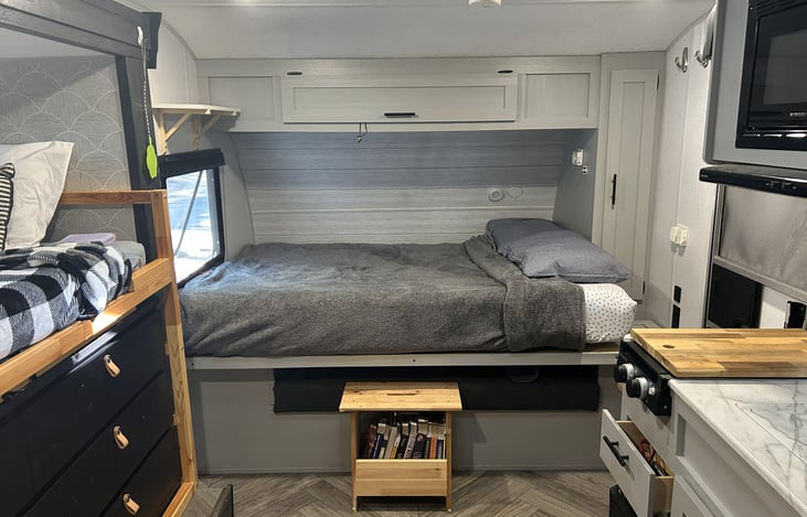 Upgraded Short Queen Bed