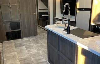 2021 Dutchmen RV Kodiak Ultimate 3321BHSL