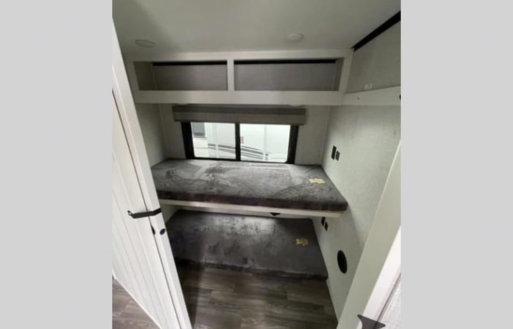 Bunkroom with door, privacy for everyone when needed.