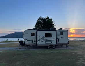 Forest River RV Rockwood Mini Lite 2509S