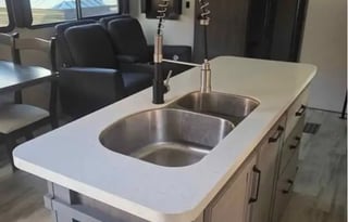 2023 Keystone RV Avalanche 390DS (A4)