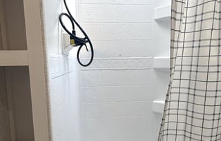 The Hitch Hiker/ Delivery Only