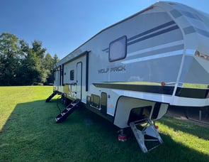 Forest River RV Cherokee Wolf Pack 365PACK16