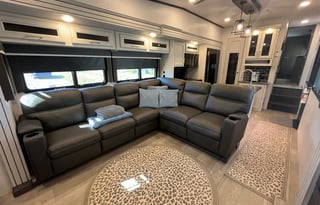 2025 Keystone Cougar Midnight Edition Fifth Wheel