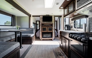 Grey Wolf  |Driftwood RV
