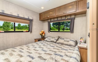 2020 Gulf Stream RV Conquest Class C 63111