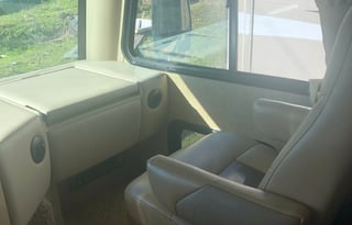 Billy- Comfortable Cozy King bed