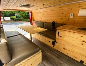 Ford E-250 Campervan