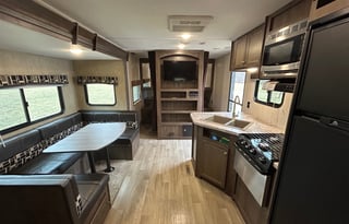 2019 Dutchmen RV Coleman Lantern Series 244BH
