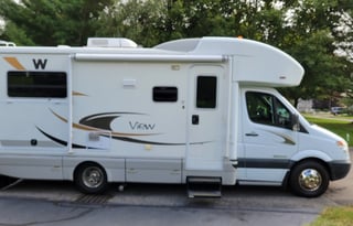 Live your RV dreams!  Glamping with this diesel!
