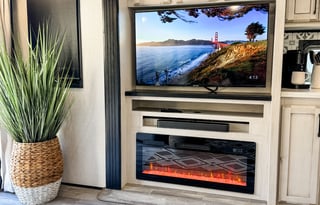 2023 - Durango Gold 5th Wheel w/Patio and Loft