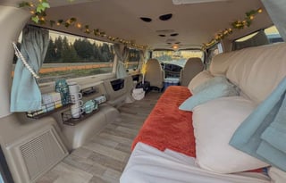 Rainforest Roamer - Cozy Cabin On Wheels
