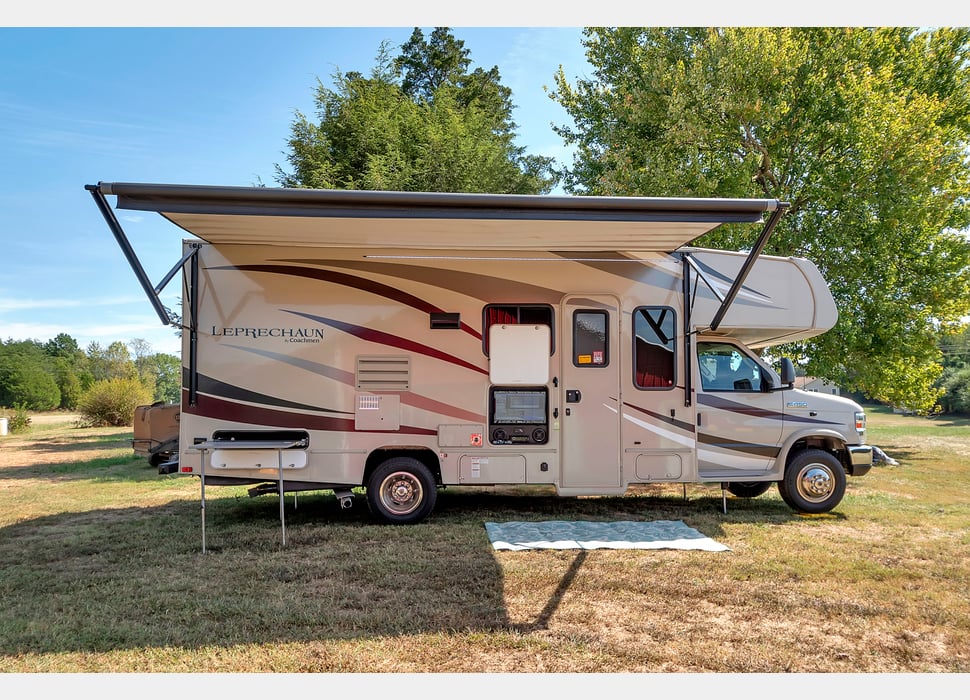 Class C Motor Home rentals in Glen Allen
