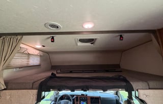 Coachmen Leprechaun - Easy to Drive Class C