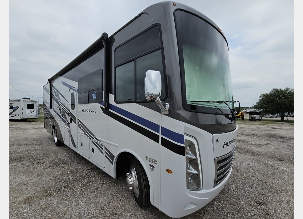 Class A Motor Home rentals in Lufkin