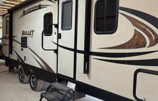2015 Keystone Bullet Camper
