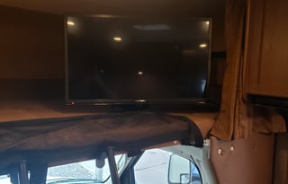 2016 Coachmen RV Leprechaun 320BH Ford 450