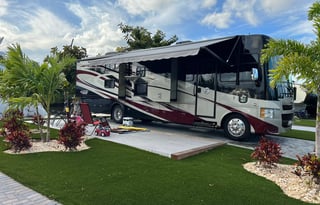 Relax & Unwind – Luxury RV Around OCMD!