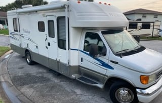 2004 Gulf Stream RV BT Cruiser 5270