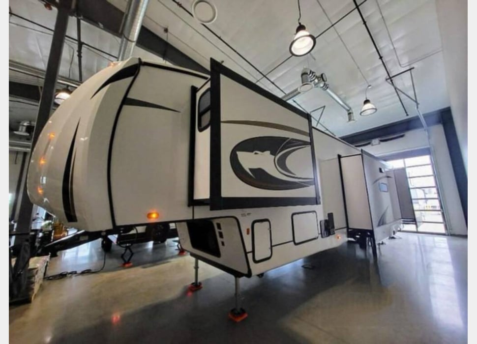 Fifth Wheel rentals in Tampa