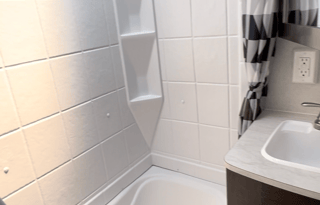 2020 Fully Furnished Bunkhouse