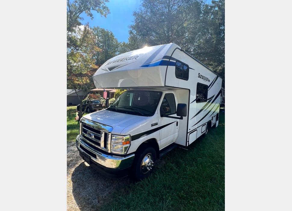 Class C Motor Home rentals in Campobello