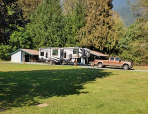 Heartland Cyclone 3513JM