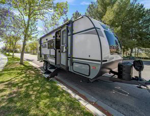Coachmen RV Apex Nano 208BHS