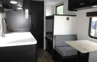 2021 Forest River Cherokee Wolf Pup 16BHS 21'