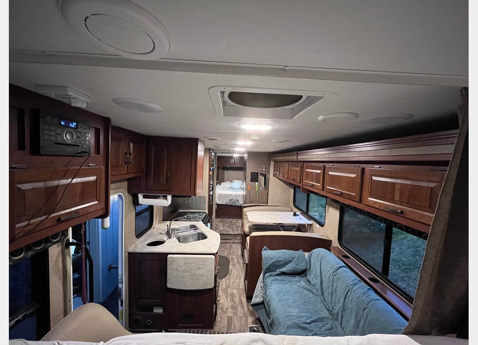 Class C Motor Home rentals in Lubbock