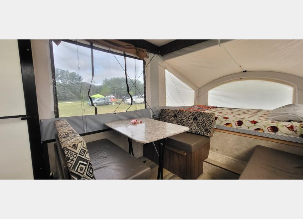 Pop-up Camper rentals in Houston