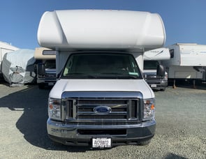 Thor Motor Coach Four Winds 23U