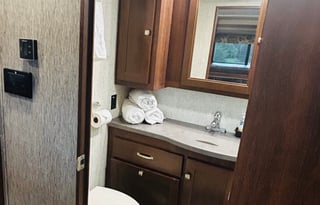 "Neverland" A family friendly 2017 Bunkhouse!